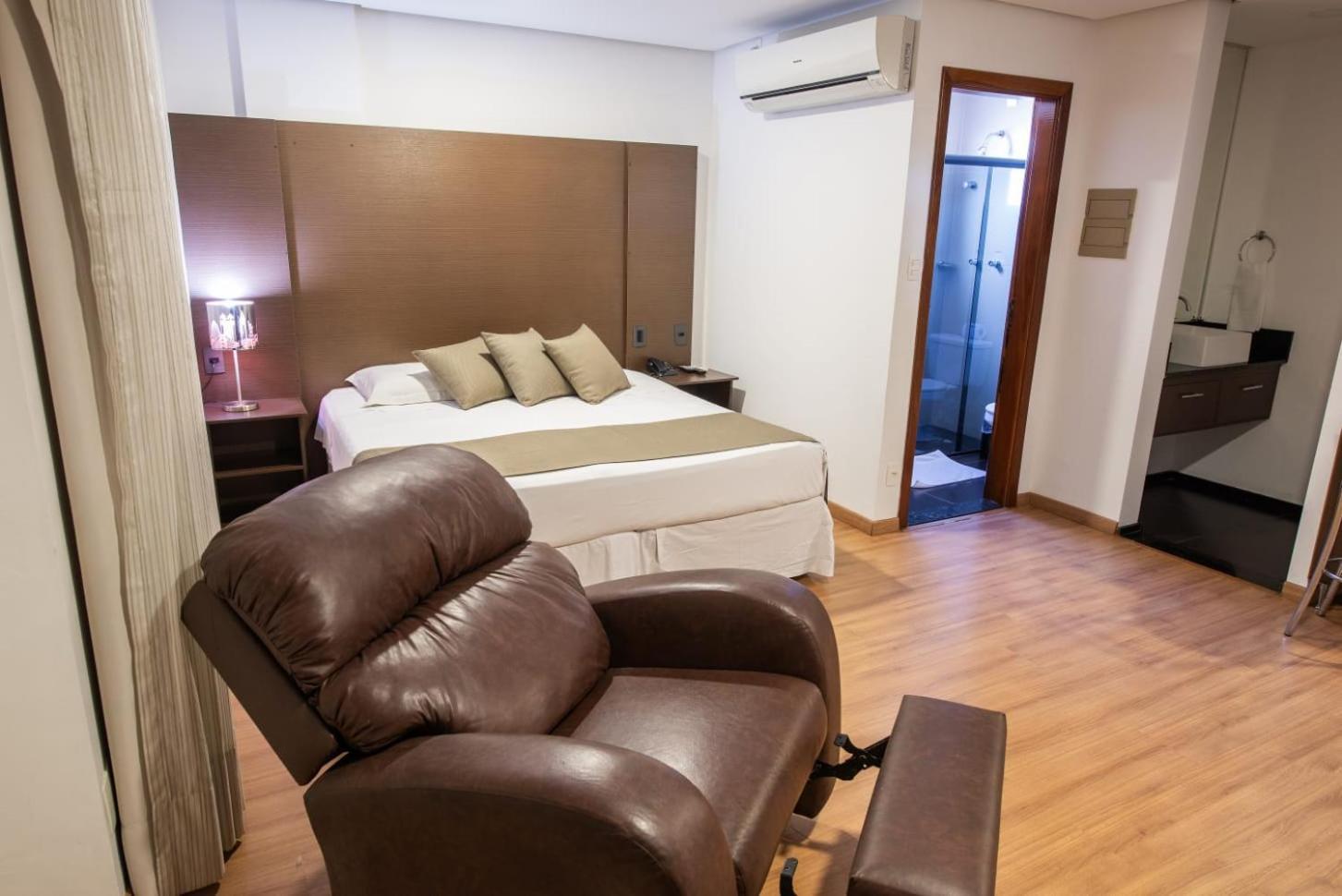 Olavo Bilac Hotel Taubaté Esterno foto