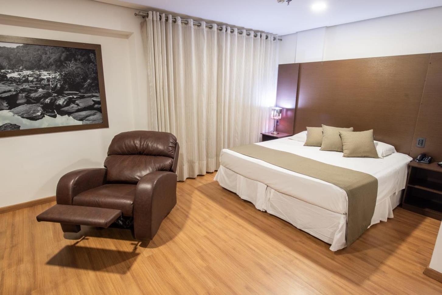 Olavo Bilac Hotel Taubaté Esterno foto